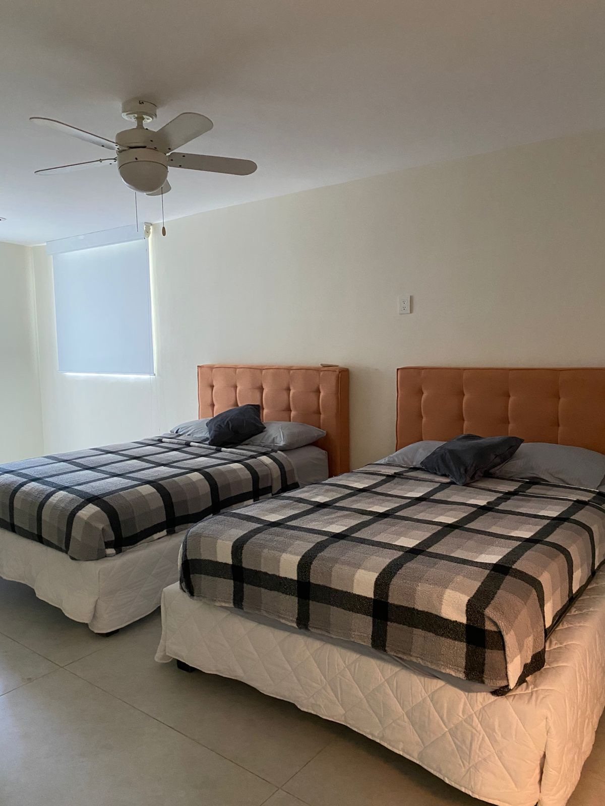 Habitación con dos camas